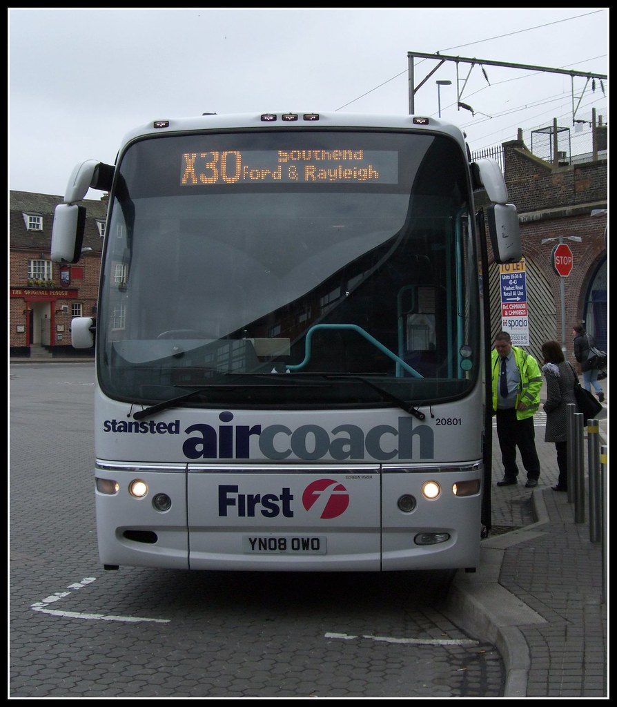 X30 Stansted Air Coach Seen at Chelmsford Bus Station (UK)… Flickr