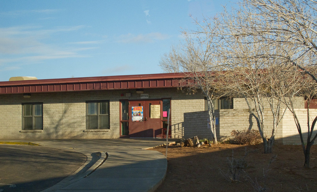 Front door of Tuba City Primary School . . . a public scho… Flickr