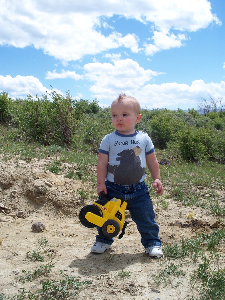 Acord Lake Celebrating Father's Day 09 on our property daisy023