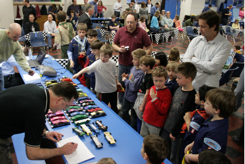 pinwood derby eager boys Scenes from our pinewood derby w… Flickr