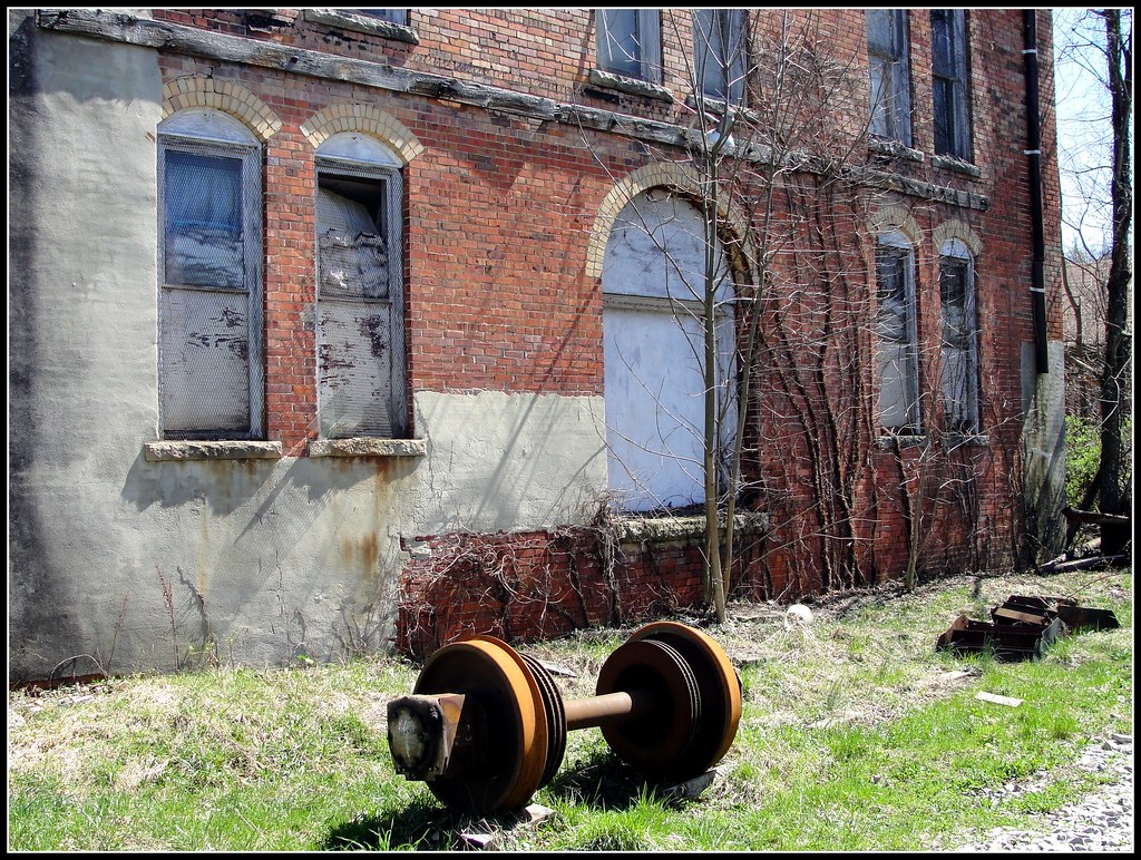 West Virginia Belington Along US250 in Belington, Barbou… Flickr