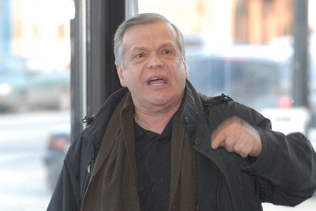 Gov Pat Quinn visits Teresa Roldan Apartments on Paseo Bor… Flickr