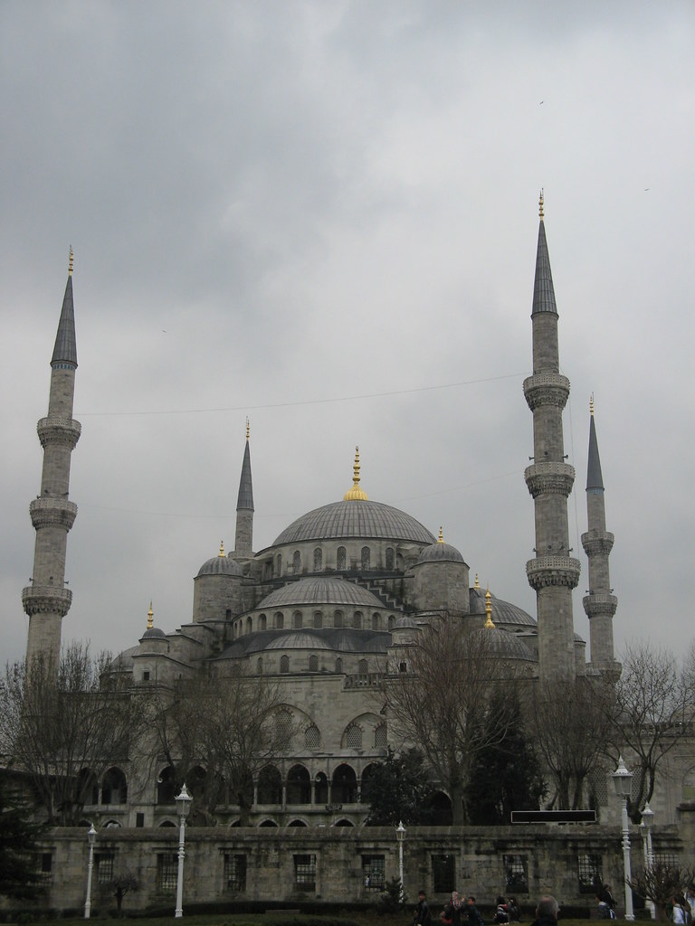 The Blue Mosque outside The Blue Mosque with a front view … Flickr