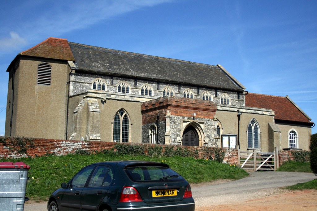 St Mary, Shotley, Suffolk Always open and always quiet.Thi… Flickr
