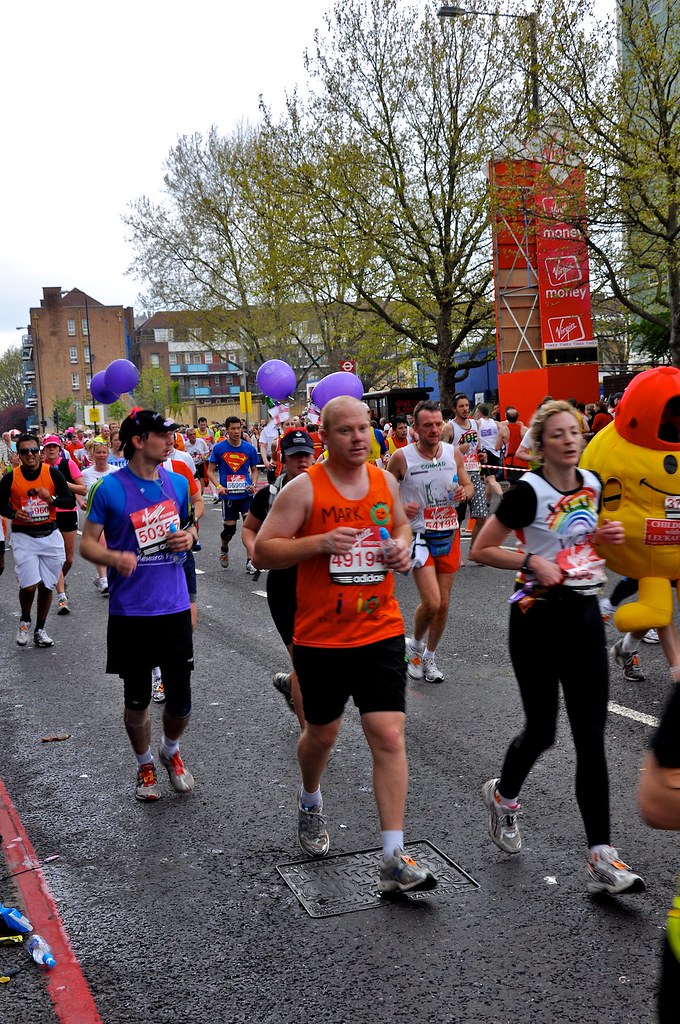 2010 25 April London Marathon Runners No. 50356, 49194, Flickr