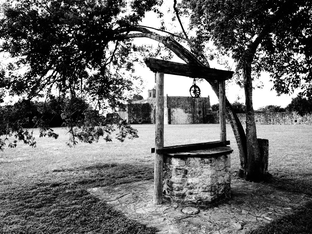 P4201153 Water well, Presidio La Bahia Near Goliad, Texa… Flickr