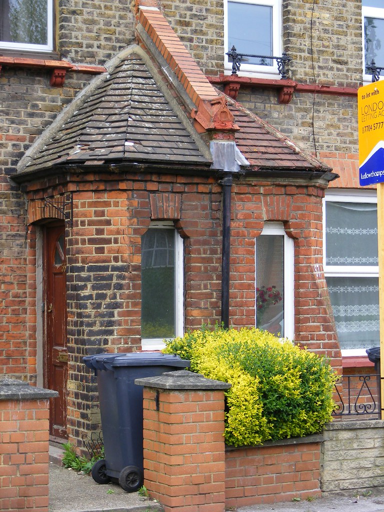 Noel Park Estate N22. Porch and cast iron detail. Sludge G Flickr