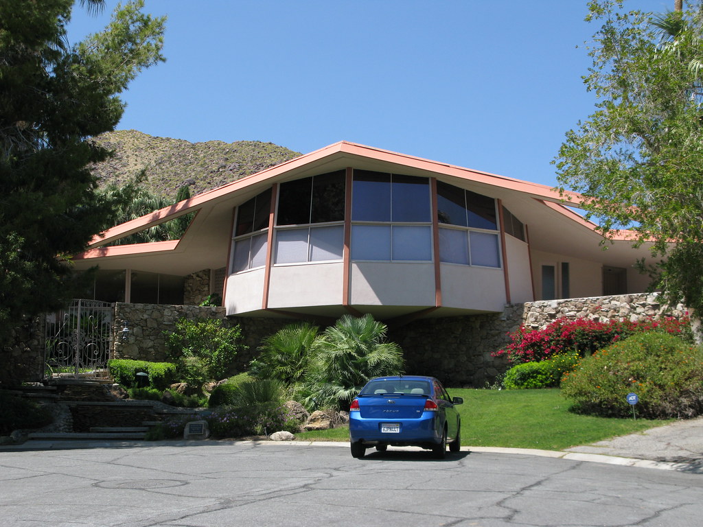 041910 Elvis House 009 tedmattes Flickr