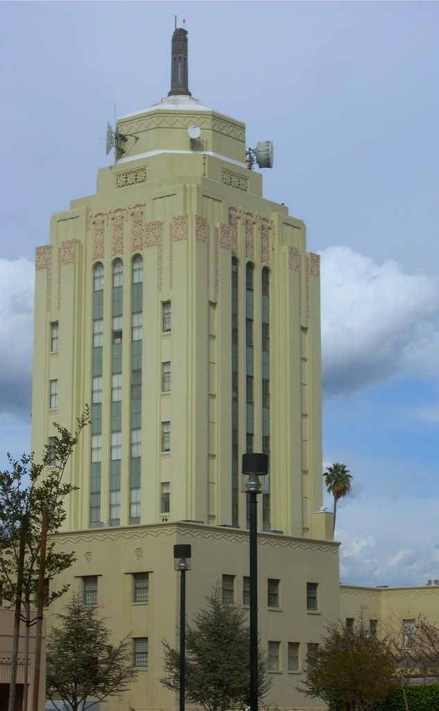 Van Nuys City Hall Los Angeles' real city hall is of cours… Flickr