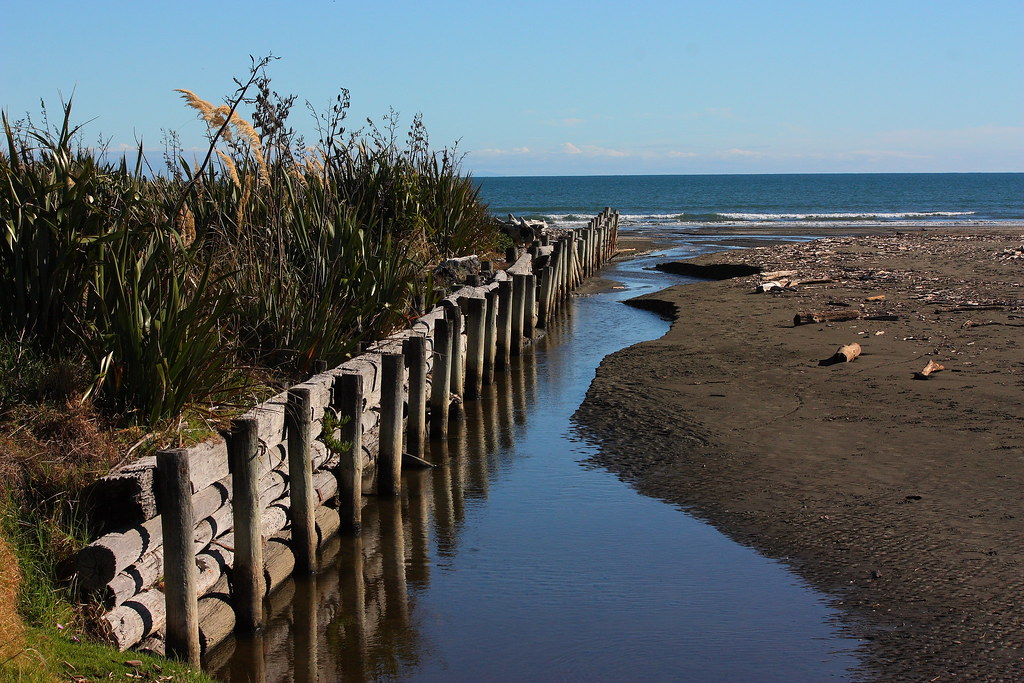 Beach access Queen Elizabeth Park Paraparaumu New Zealan… Flickr