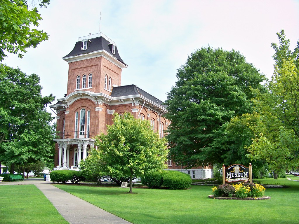 Watseka Illinois Old Courthouse Iroquois County Courthouse… Flickr