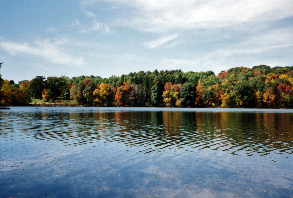 secor lake, west mahopac, ny, nov 1993 Senor Velasco Flickr