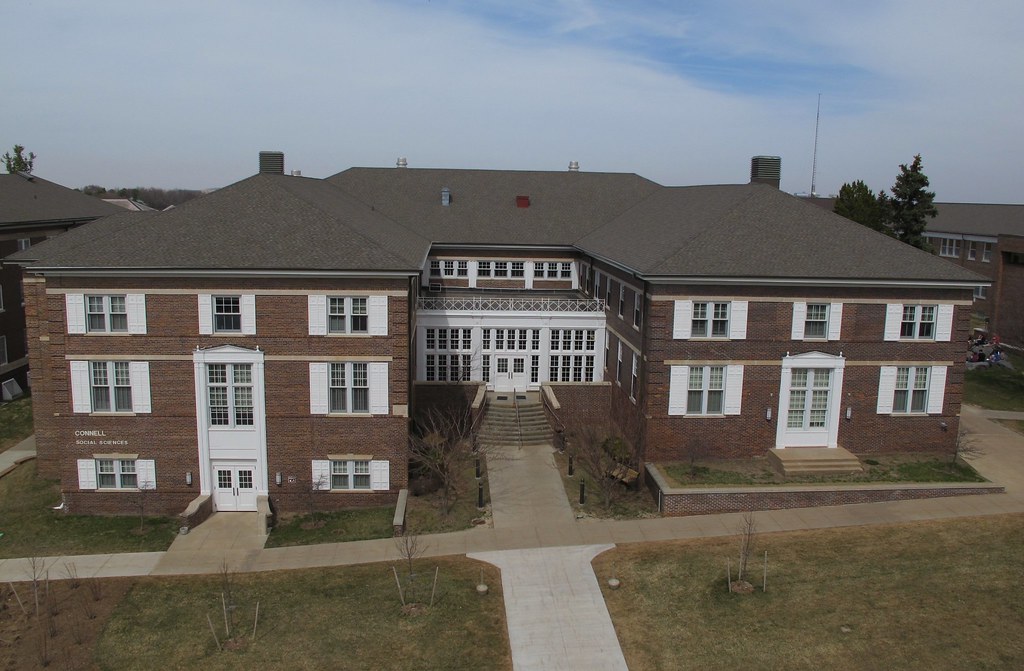Connell Hall, Social Sciences building, Wayne State Colleg… Flickr