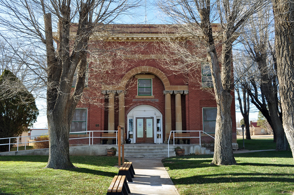 Hartley County Courthouse The Hartley County Courthouse in… Flickr