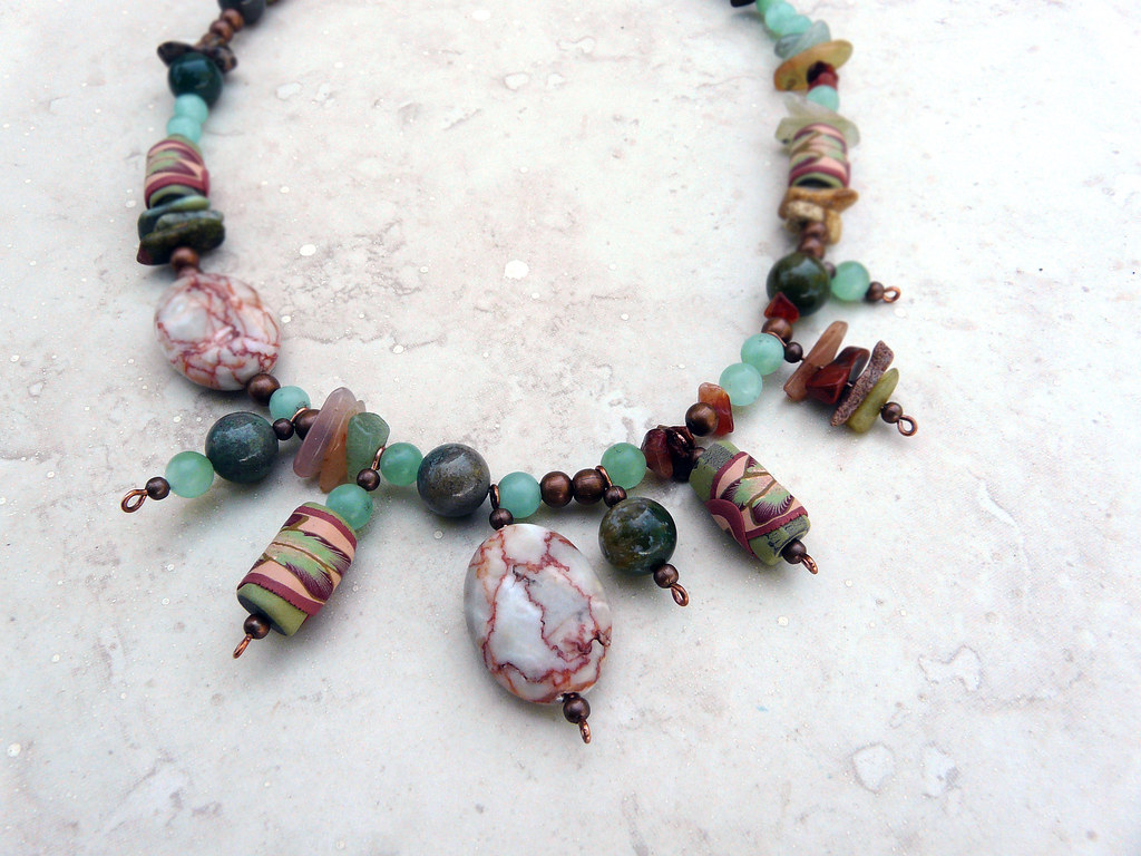 Stone age necklace (detail) Few beads handmade an_lan Flickr