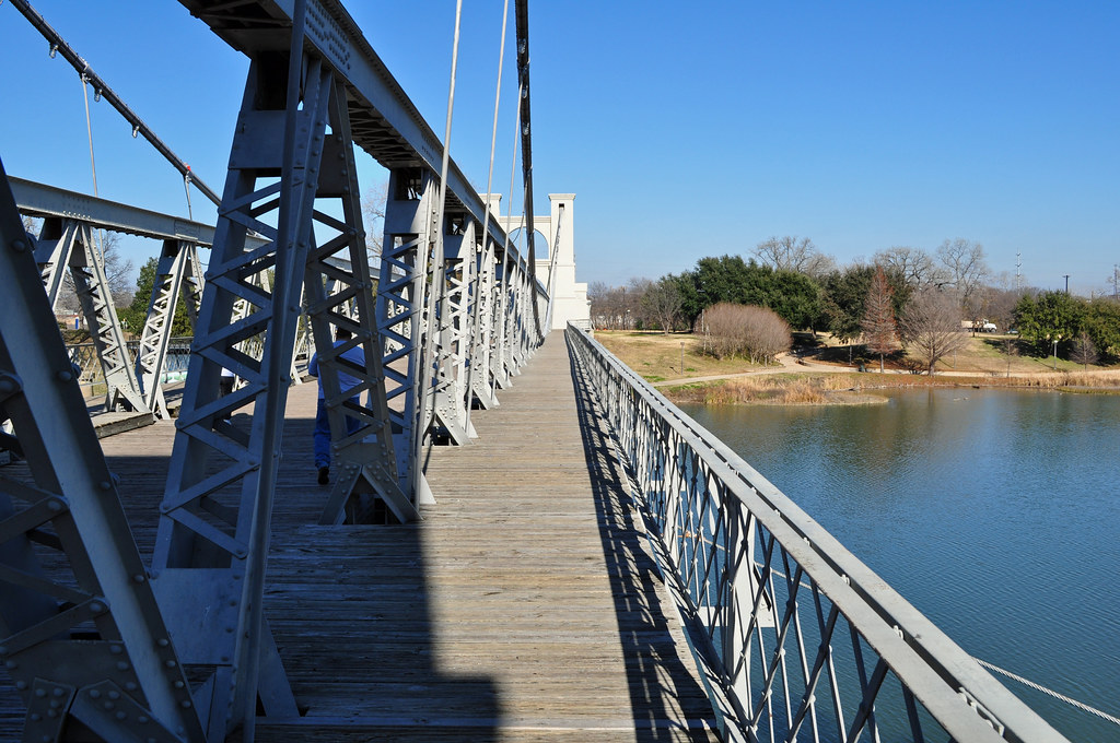Waco Suspension Bridge The historic Waco Suspension Bridge… Flickr