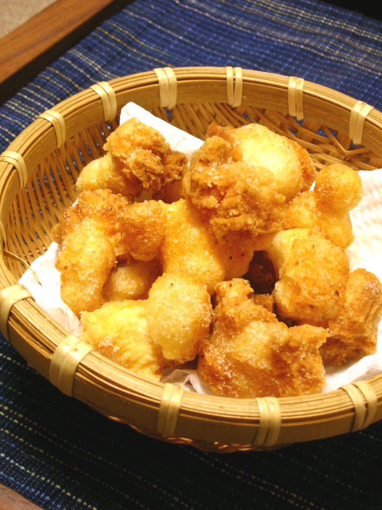 Kakimochi I fried dried mochi and made some rice crackers.… Flickr