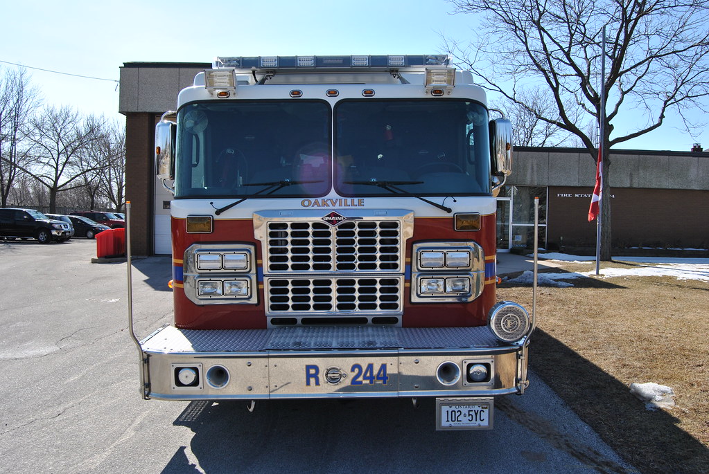 Oakville Fire a photo on Flickriver