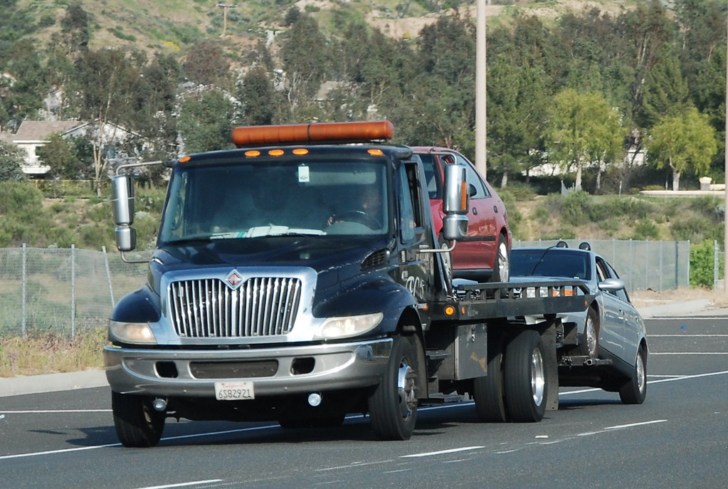 INTERNATIONAL FLATBED TOW TRUCK Navymailman Flickr