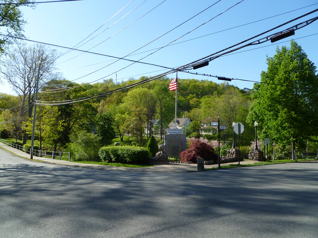 Veterans Memorial Park, Hillburn R36 Coach Flickr