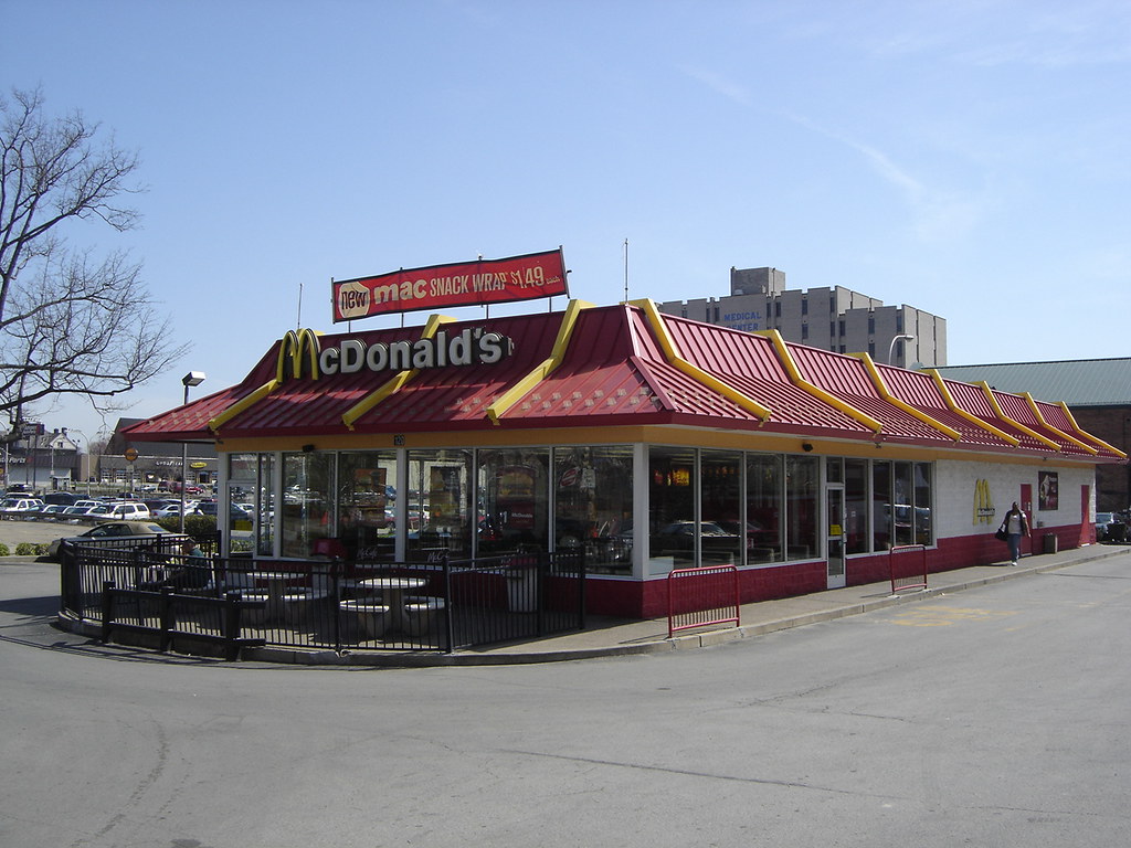 Pittsburgh, PA McDonald's Penn Circle West a photo on Flickriver