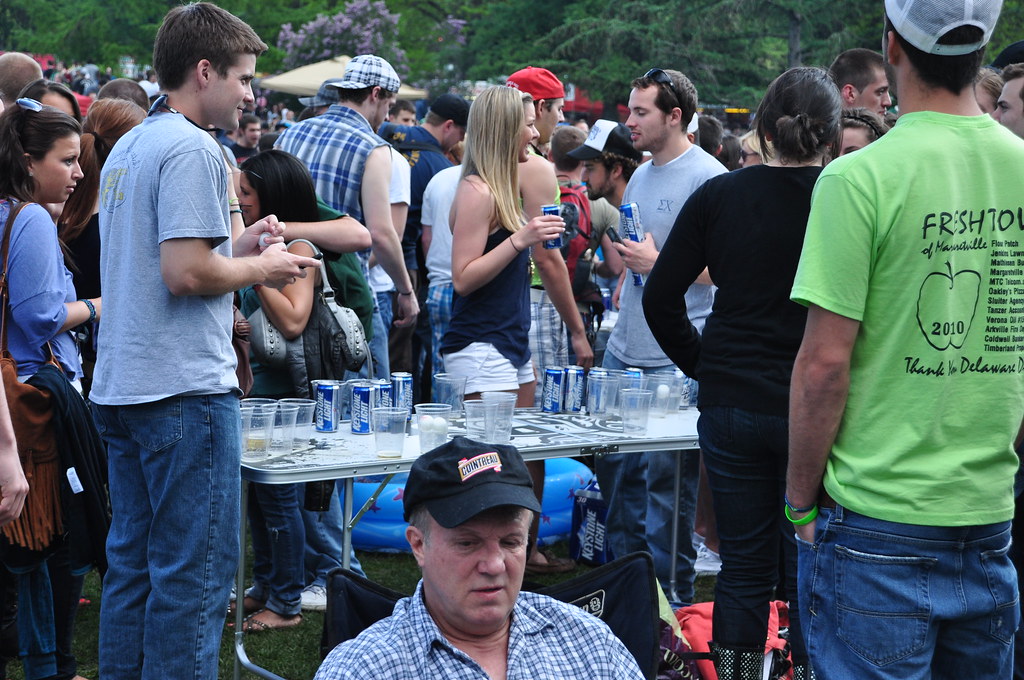 Beer pong! A beer pong game near center stage Justin Glass Flickr