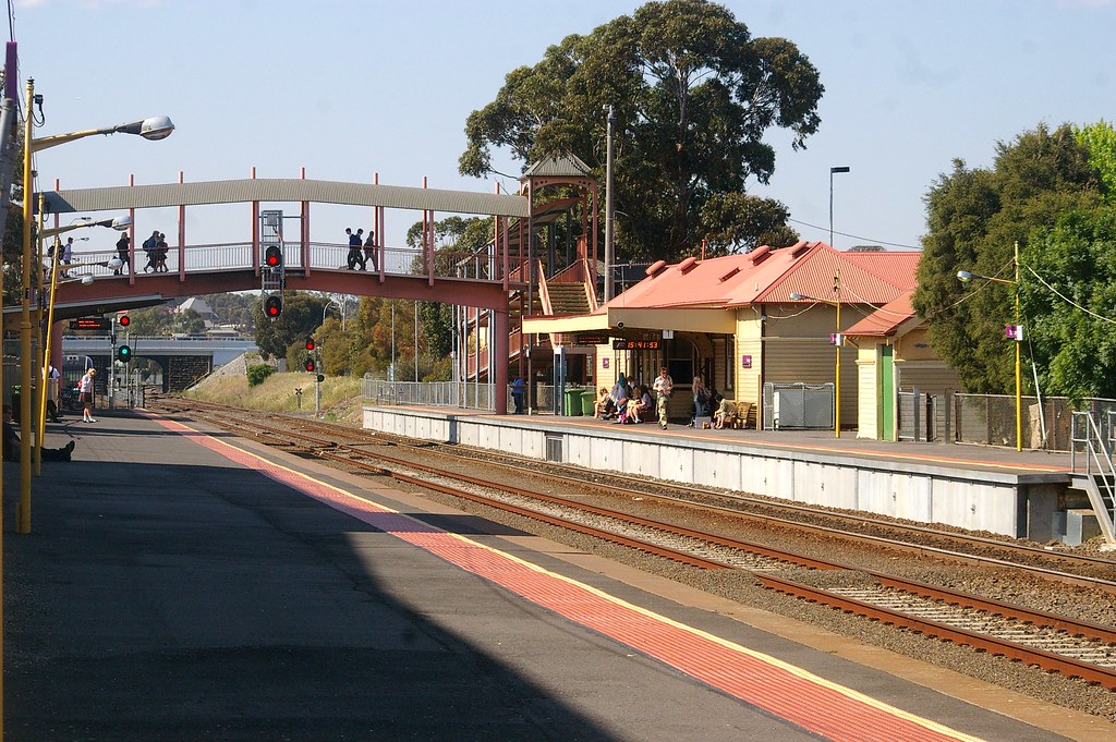 Sunbury Railway Station Sunbury is located 38.279km on the… Flickr