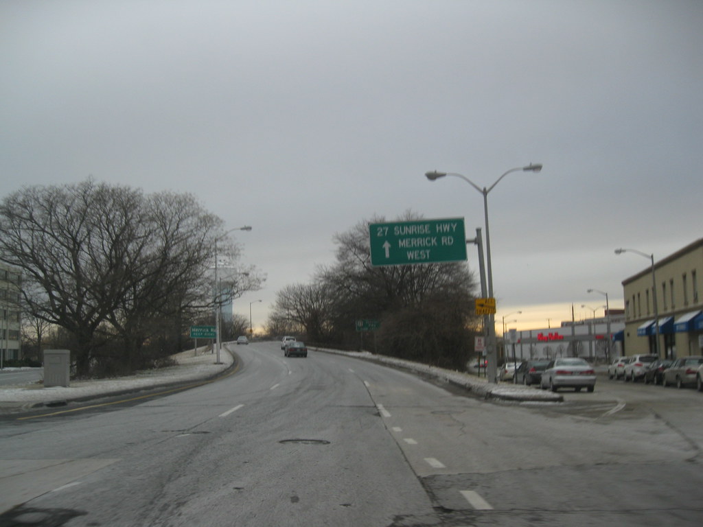 Merrick Road Long Island, New York Merrick Road Long I… Flickr