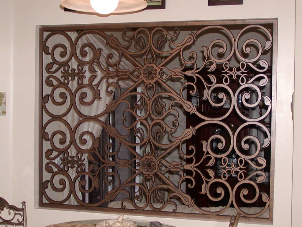 Faux Wrought Iron Room Divider The room divider looks like… Flickr