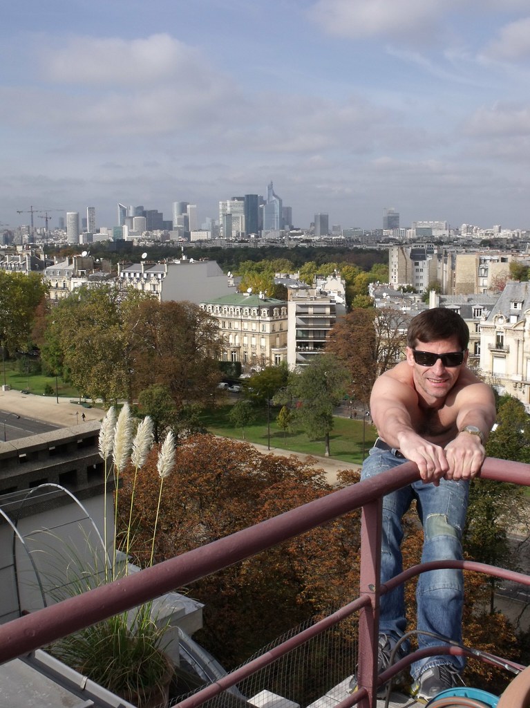 Avenue Foch, Paris, France. Hanging around. Views from the… Flickr