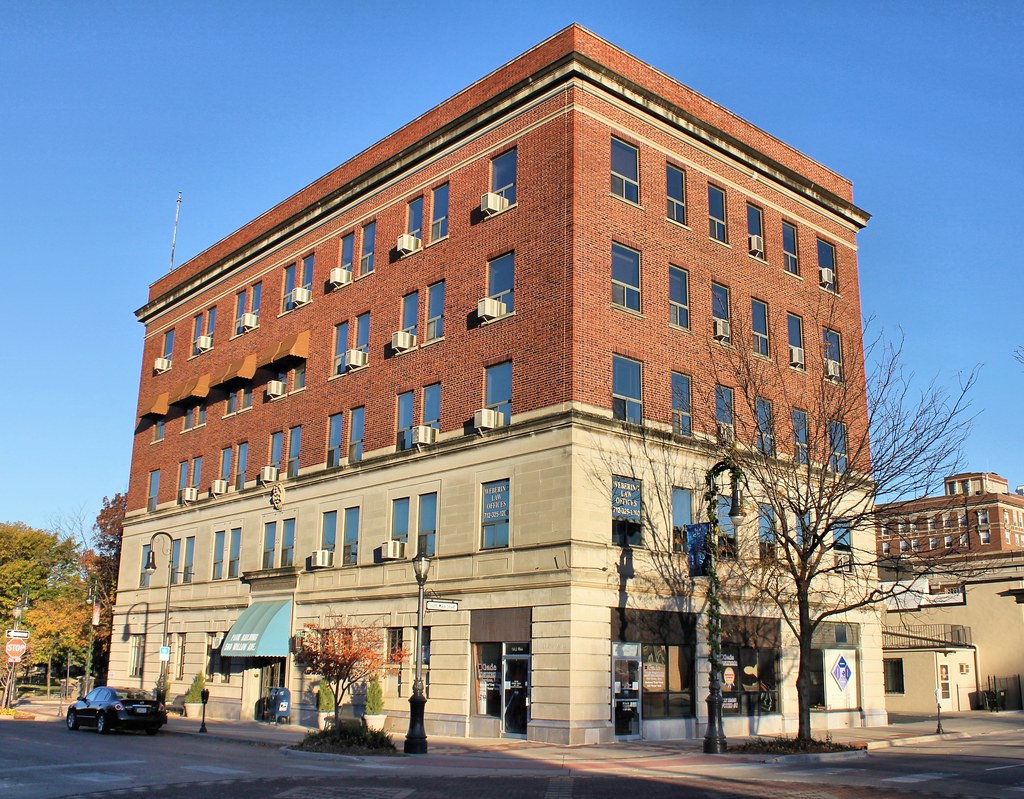 Park Building Council Bluffs, IA Built in 1924 with Art … Flickr