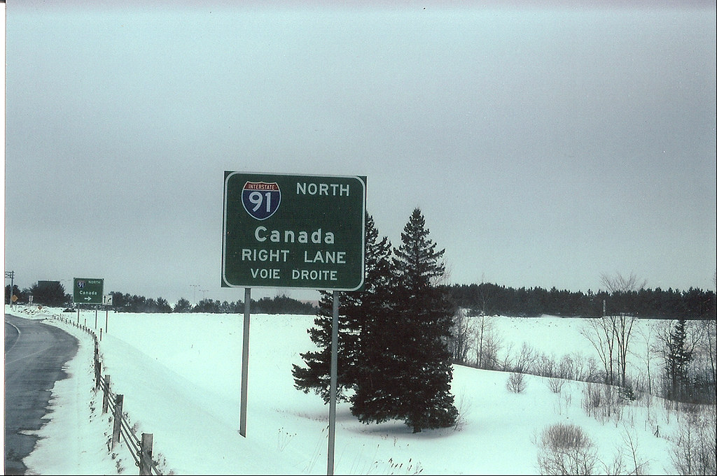 I91 Derby Line Vermont A look at the road sign approachin… Flickr