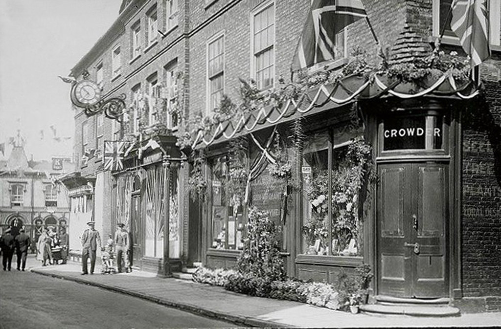 Crowders, 14 High Street, Horncastle To see a shot of this… Flickr