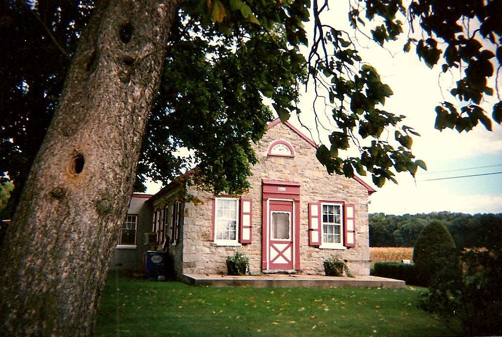 Berks Co Pennsylvania Epler Schoolhouse, built 1843, Bern … Flickr