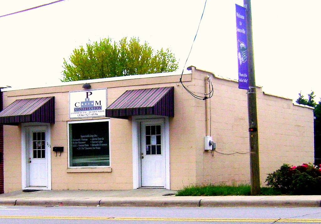 Old Martin's Bake Shop Jonesville, NC On our way to Jonesv… Flickr