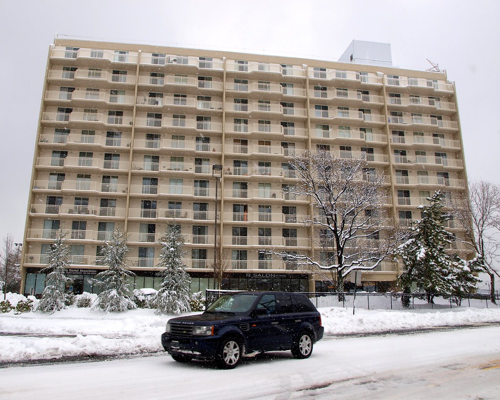 Admiral's Walk Condominiums, Edgewater NJ February 2010 Sn… Flickr