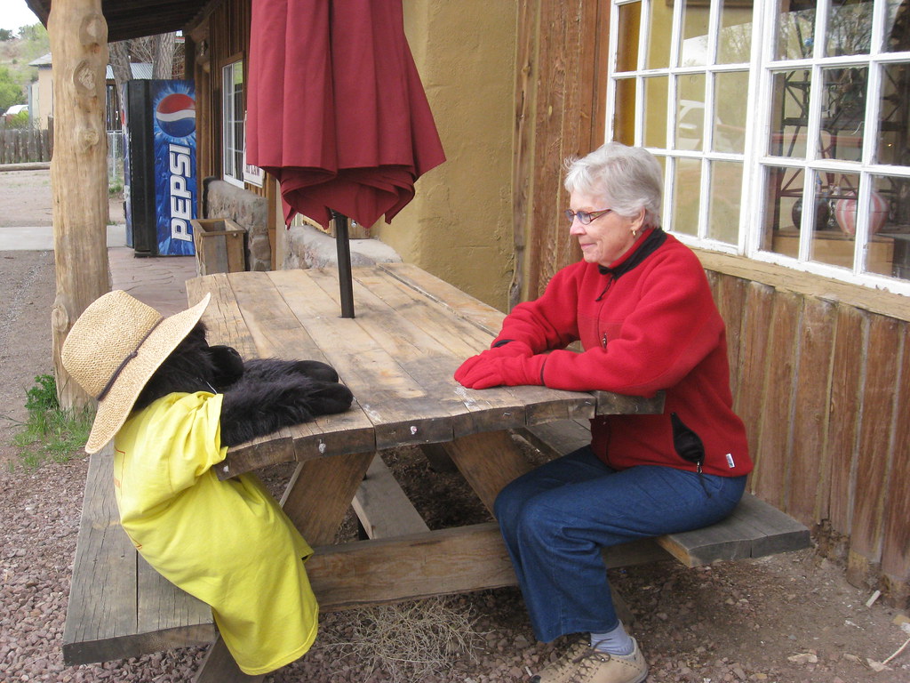 IMG_0013 Susan and friend in Reserve, NM mbrmanx35 Flickr