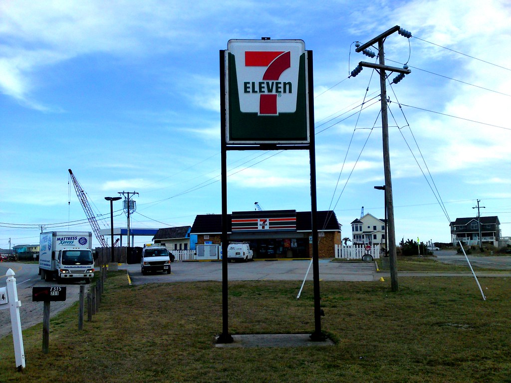 7ELEVEN at Kill Devil Hills in North Carolina Joege Avalon Flickr