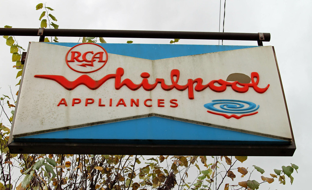 Heflin Alabama October 2010 RCA Whirlpool Appliances sign … Flickr