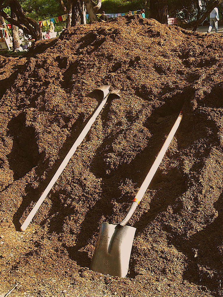 Shovels at Hayes Valley Farm Visit Hayes Valley Farm. Flickr