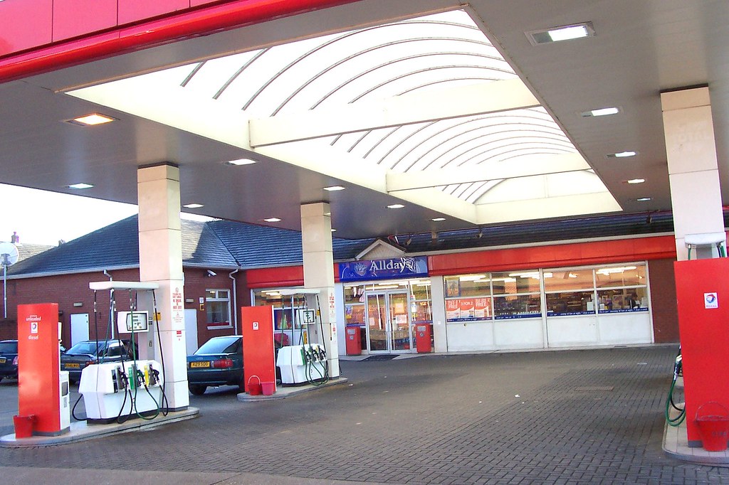 PASSFIELD AVENUE AD (Monsbrook PFS, Passsfield Ave, Eastle… Flickr