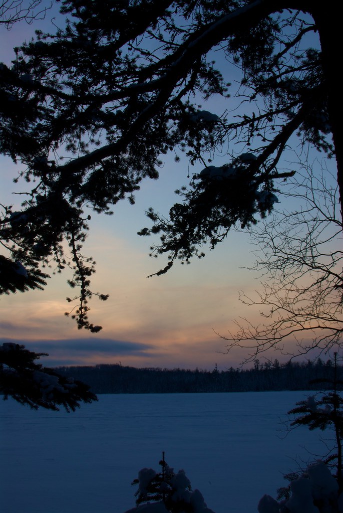 Sunset over Wilson Lake My friends Jenny and Pete have a c… Flickr
