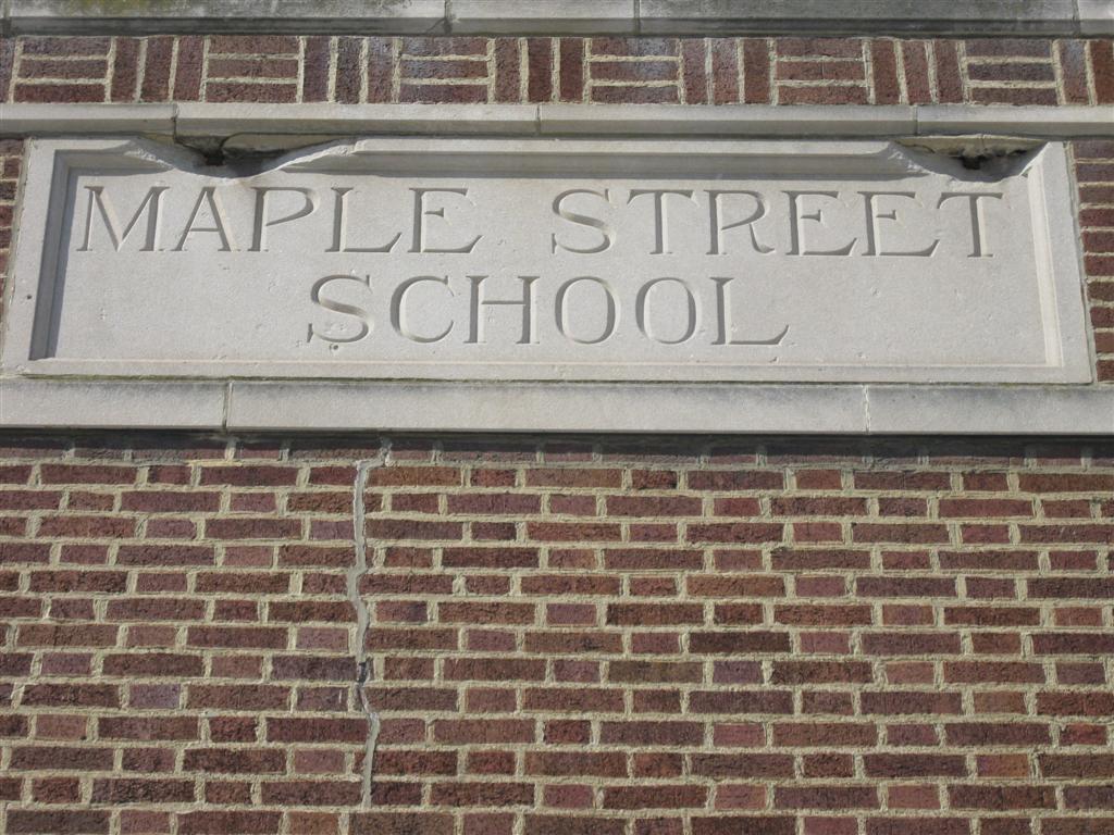 030610 Maple Street SchoolOrrville, Ohio (4) Aaron Turner Flickr