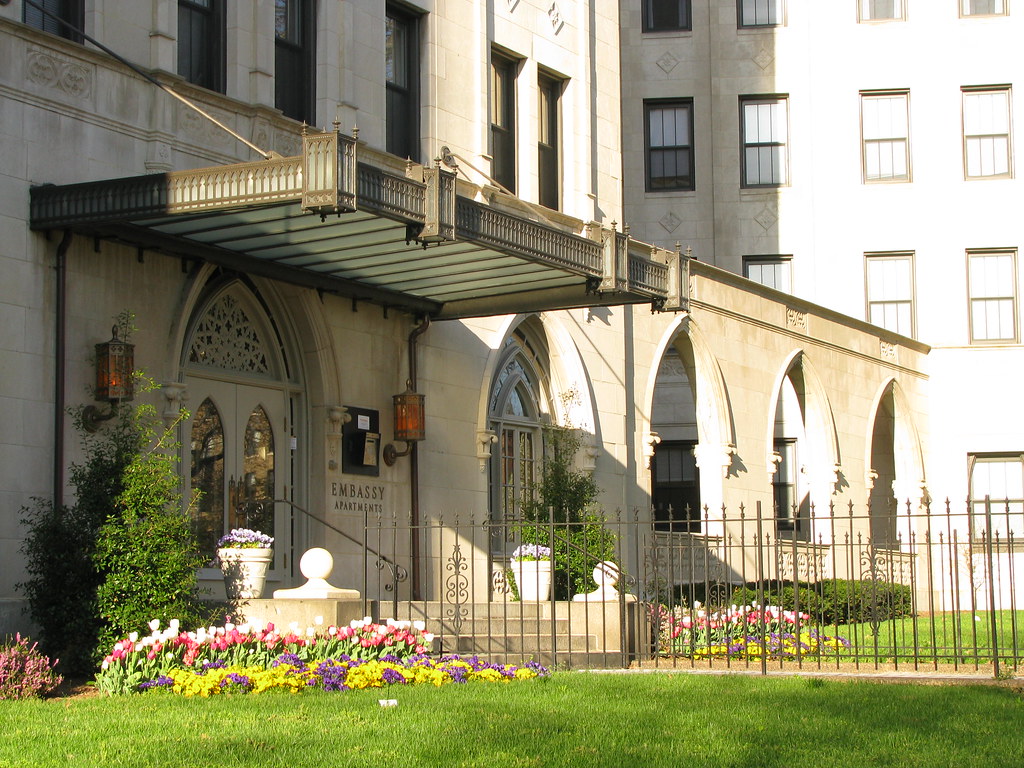 Washington D.C. Harvord & 16th Embassy Apartments NW March… Flickr