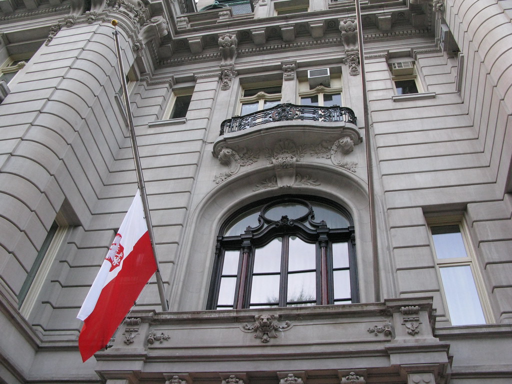 Polish Consulate in New York 4.10.10 Salon NYC Flickr