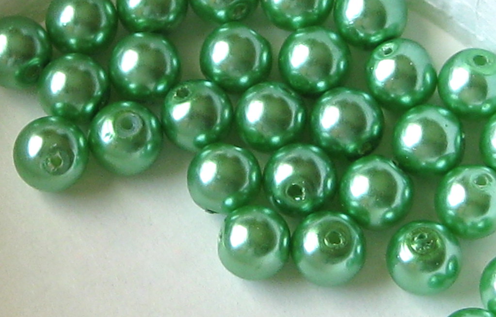 Medium Green Glass Pearls Beautiful Glass Pearls are used … Flickr