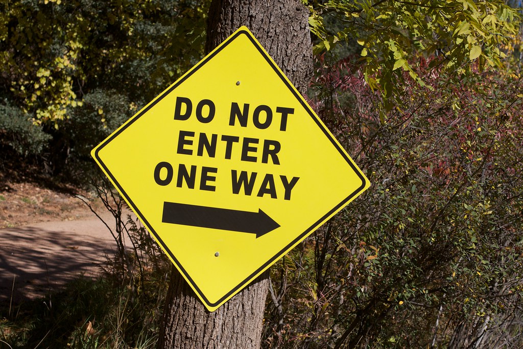 I am Confused What to Do Here. Which way do I go? Alan Levine Flickr