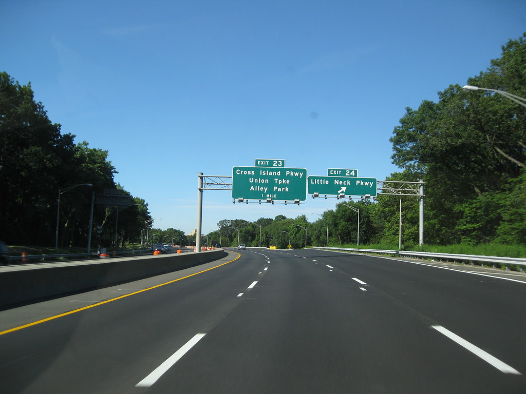 Grand Central Parkway New York Grand Central Parkway N… Flickr