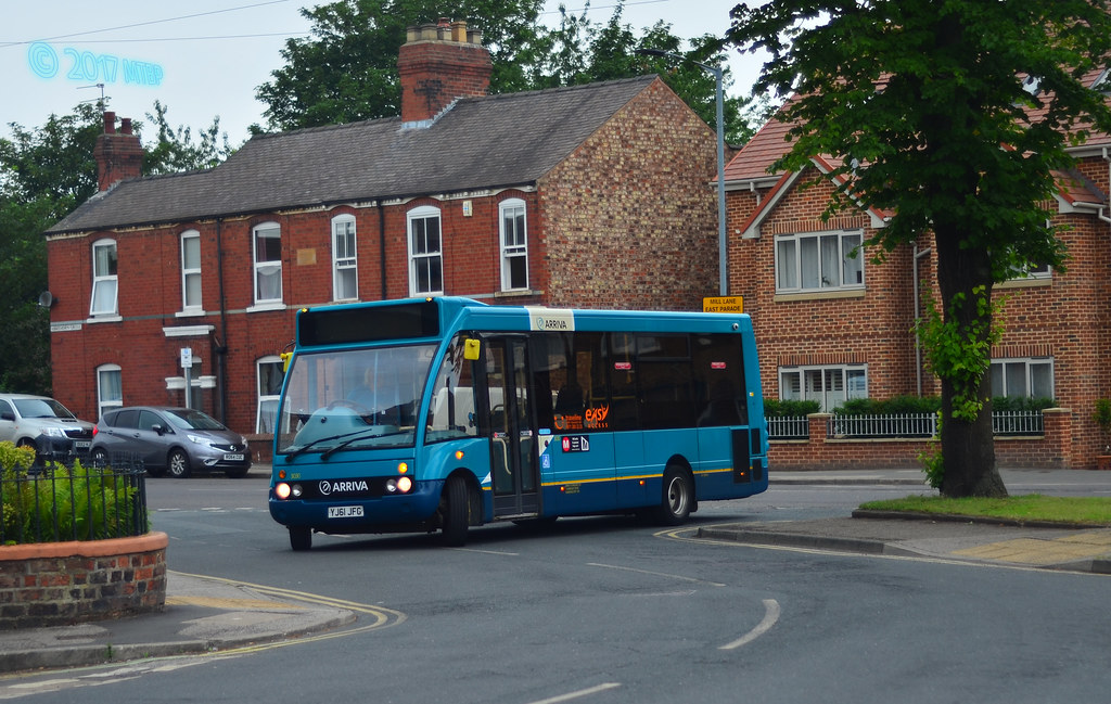 YJ61JFG 3030 Arriva Yorkshire / York and Selby mini bus Flickr