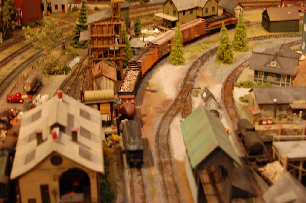 Model Train Exhibit Model train exhibit at the Connecticut… Flickr